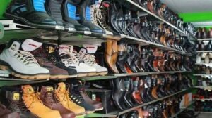 Sepatu dan Tas Khas Lembang